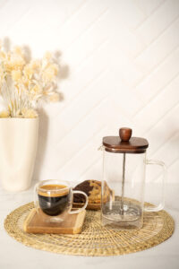 CAFETERA CON EMBOLO TAPA ACACIA 1000 ML