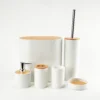 SET DE BAÑO DE PLÁSTICO Y BAMBÚ (SET X 6)
