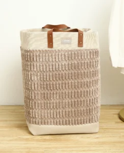 CESTO LAUNDRY DE TELA CON MANIJA DE CUERO