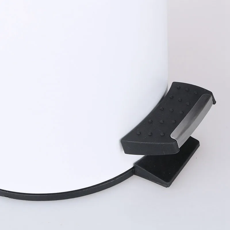 CESTO A PEDAL REDONDO BLANCO CON TAPA DE MADERA 3 LTS - Image 2