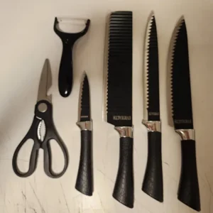 SET DE 6 PIEZAS DE CUCHILLOS