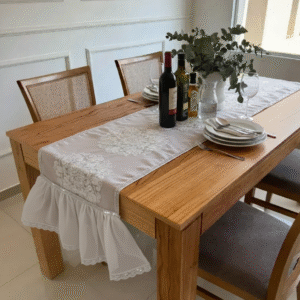 CAMINO DE MESA DE TUSOR GRIS CON APLIQUE Y RIBETE