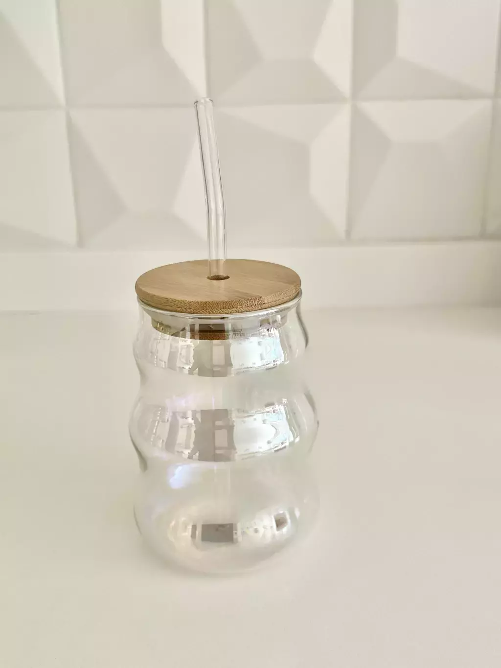 VASO VIDRIO T/BAMBU Y SORBETE 500ML TORNASOLADO - Image 2