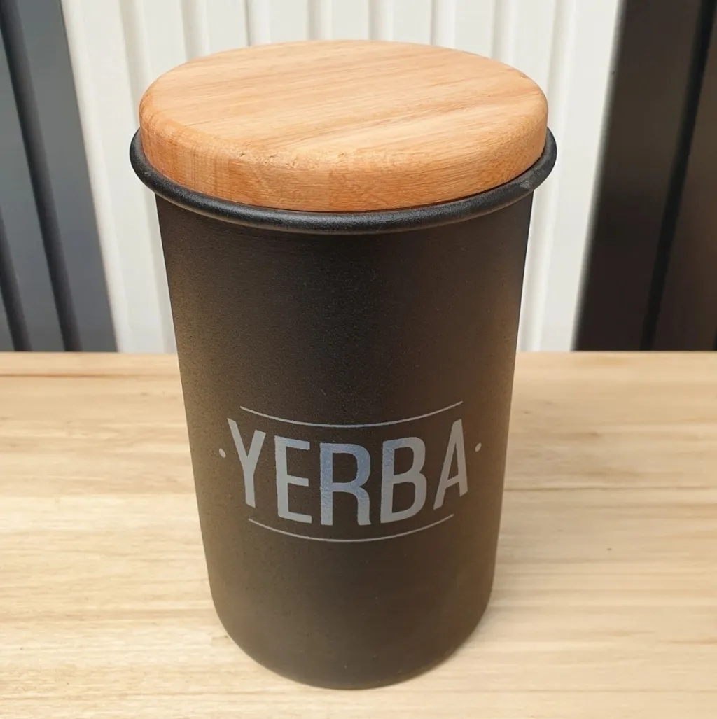 TARRO YERBA TAPA MADERA NEGRO - Image 5