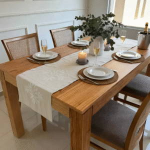 CAMINO DE MESA DE TUSOR NATURAL CON APLIQUE